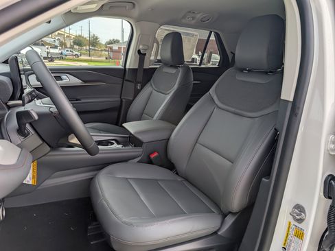 New 2026 Ford Explorer Active w/ Active Comfort Package image 22