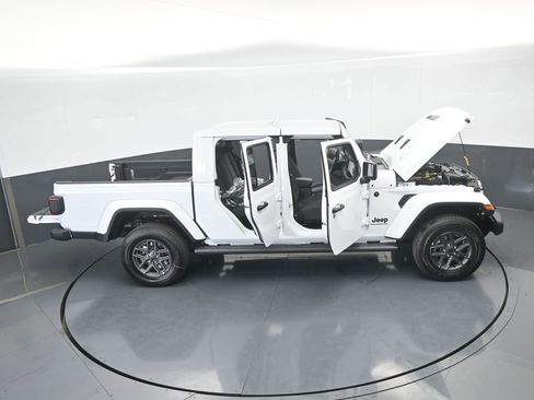 New 2026 Jeep Gladiator Sport image 61