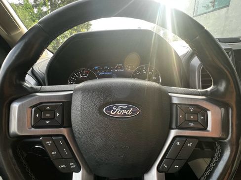 Used 2020 Ford Expedition Platinum AWD/4WD image 18