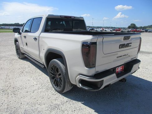 New 2026 GMC Sierra 1500 Denali w/ Denali Reserve Package AWD/4WD image 12