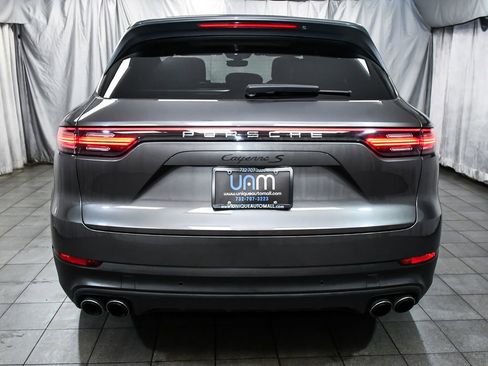 Used 2019 Porsche Cayenne S AWD/4WD image 5