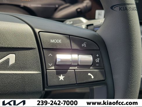 New 2026 Kia K4 LXS image 23