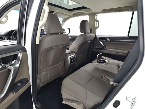 Used 2023 Lexus GX 460 Premium w/ Premium Package AWD/4WD image 30