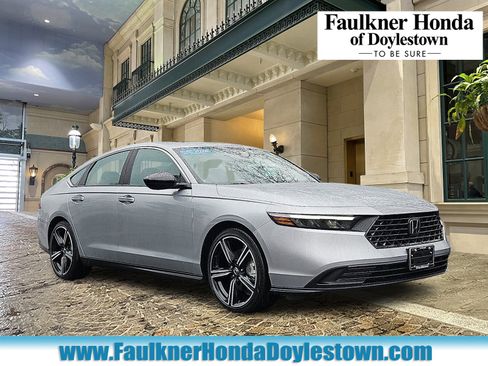 Used 2024 Honda Accord Sport image 1