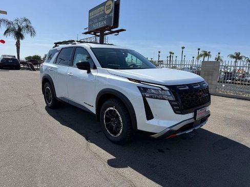 New 2026 Nissan Pathfinder Rock Creek w/ Rock Creek Premium Package AWD/4WD image 1