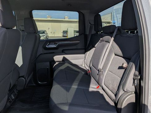 New 2026 GMC Sierra 1500 Elevation w/ LPO, Elevation Black Package AWD/4WD image 20