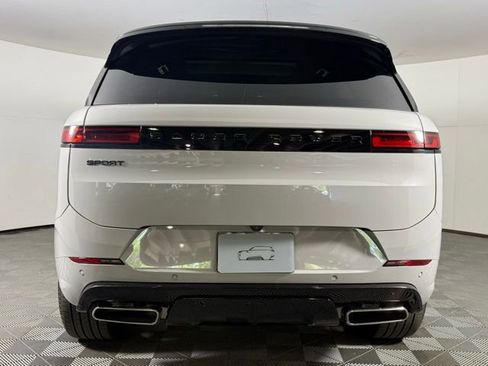 Used 2026 Land Rover Range Rover Sport Dynamic SE image 7