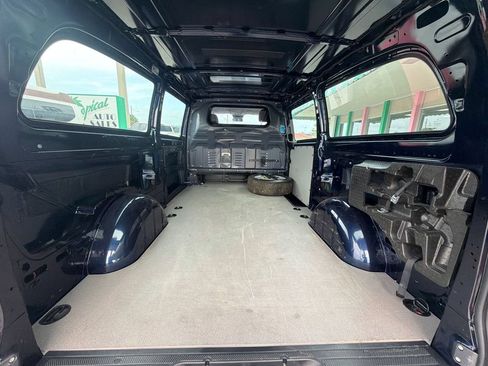 Used 2022 Mercedes-Benz Metris image 15