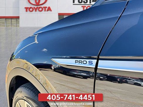 Used 2023 Volkswagen ID.4 Pro S RWD image 4