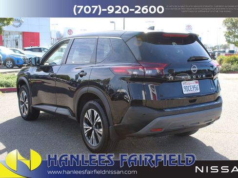 Used 2023 Nissan Rogue SV FWD image 9