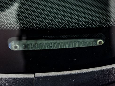 Used 2006 Dodge Viper SRT-10 RWD image 23