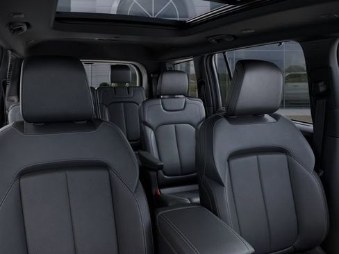 New 2025 Jeep Grand Cherokee L Limited w/ Luxury Tech Group II AWD/4WD image 26