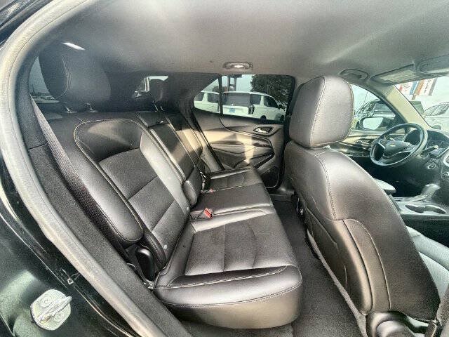 Used 2020 Chevrolet Equinox Premier w/ Premier Redline Edition FWD image 26