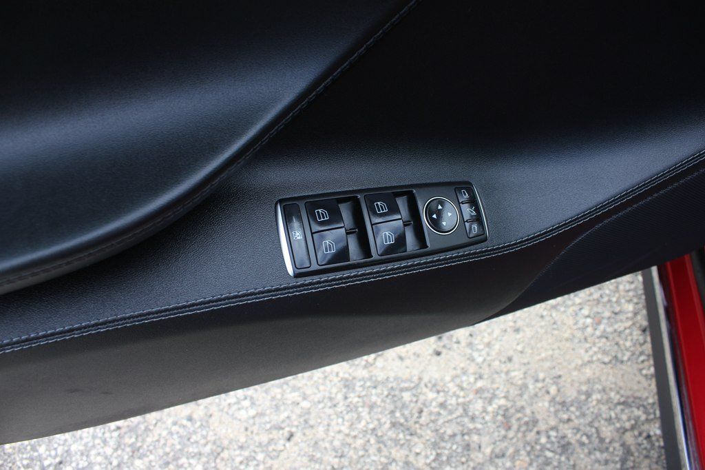 Used 2015 Tesla Model S P85D AWD/4WD image 28