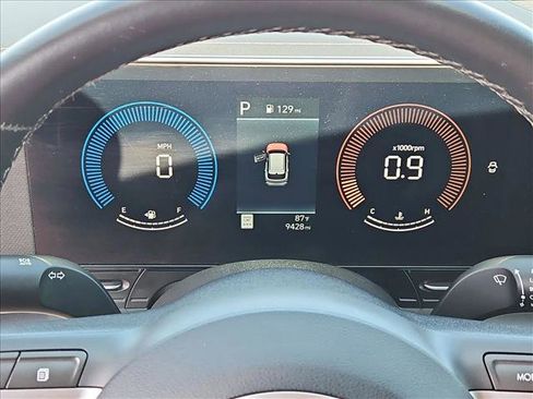 Certified 2025 Hyundai Kona SEL image 14