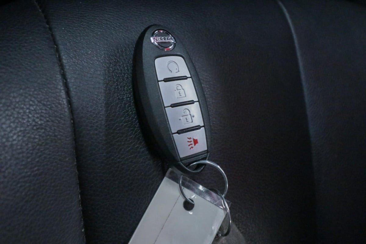 Used 2018 Nissan Murano S FWD image 21