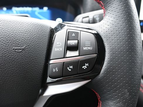 Used 2025 Ford Explorer ST-Line w/ Premium Package RWD image 17