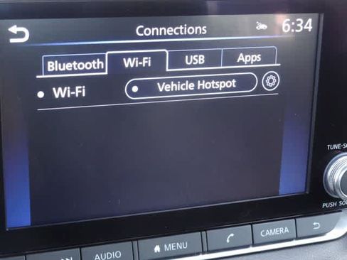 Used 2025 Nissan Sentra SV FWD image 25