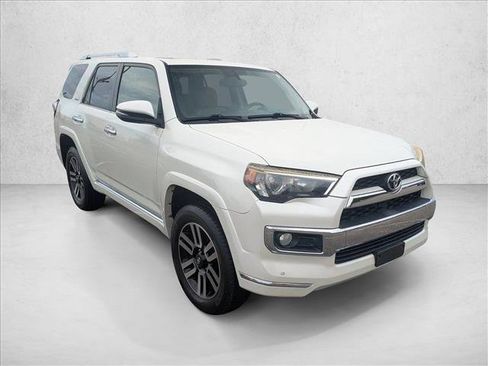 Used 2015 Toyota 4Runner Limited RWD image 3