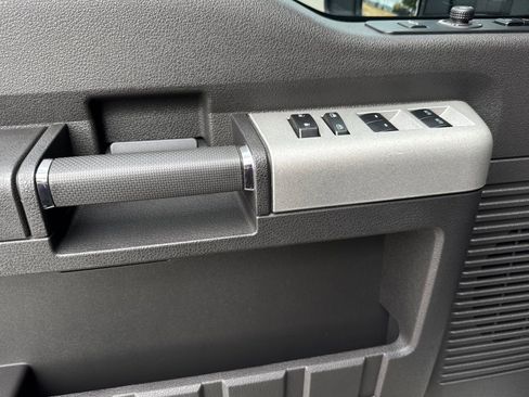 Used 2014 Ford F350 Lariat w/ Lariat Ultimate Package AWD/4WD image 11