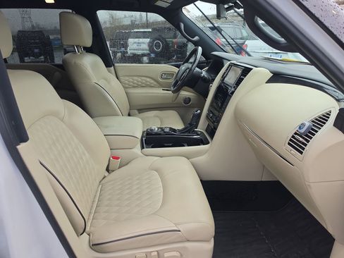 Used 2021 INFINITI QX80 Sensory w/ Cargo Package image 22