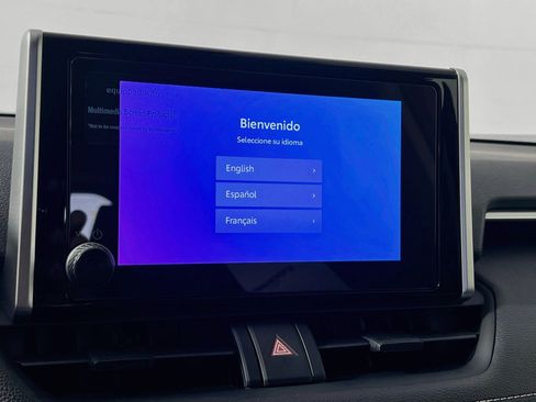 Used 2025 Toyota RAV4 XLE FWD image 26