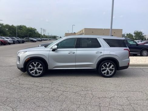 Used 2021 Hyundai Palisade SEL w/ Premium Package AWD/4WD image 2