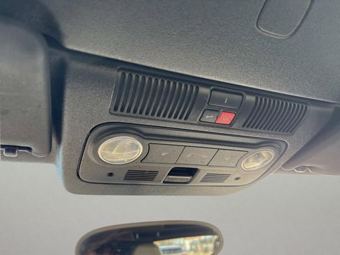 Used 2014 Volkswagen Beetle 1.8T image 28