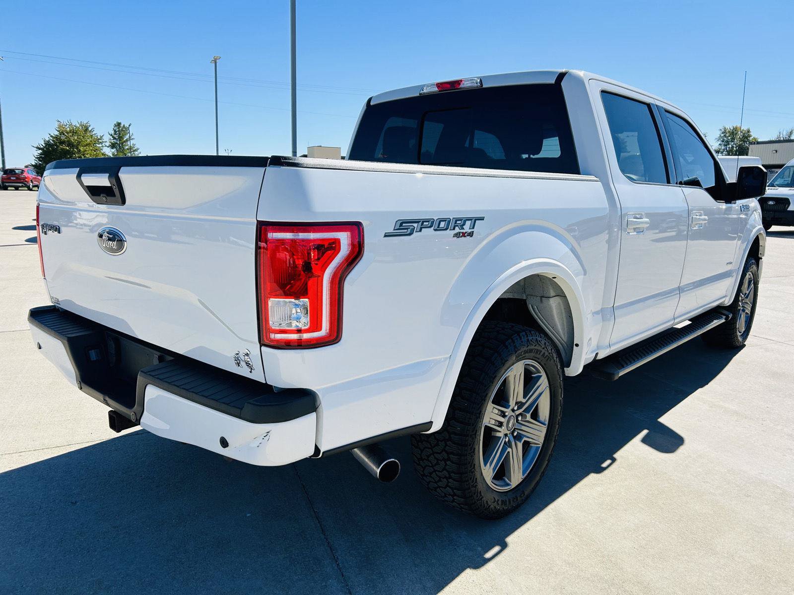 Used 2016 Ford F150 XLT w/ Equipment Group 302A Luxury AWD/4WD image 34