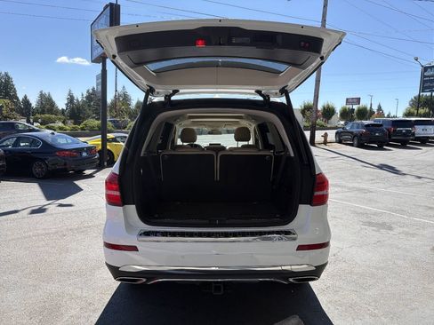 Used 2017 Mercedes-Benz GLS 450 4MATIC image 7