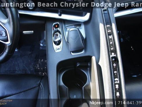 Used 2023 Chevrolet Corvette Stingray Convertible w/ Z51 Performance Package image 15