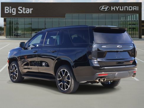 Used 2022 Chevrolet Tahoe RST w/ Sport Performance Package image 3