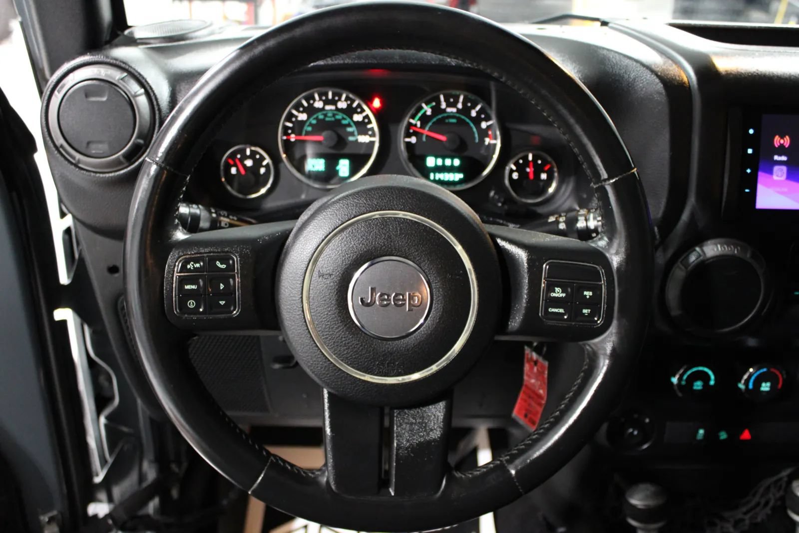 Used 2015 Jeep Wrangler Unlimited Sport w/ Quick Order Package 24S AWD/4WD image 35