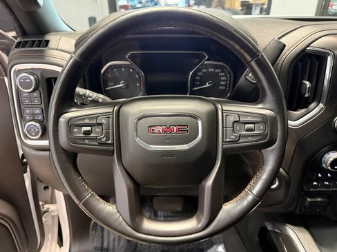 Used 2021 GMC Sierra 1500 AT4 w/ AT4 Premium Package AWD/4WD image 13