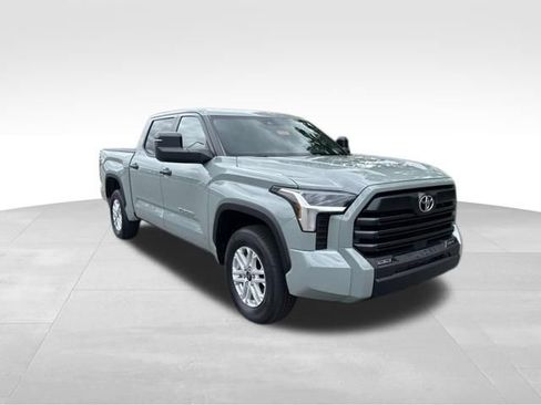 New 2026 Toyota Tundra SR5 AWD/4WD image 8