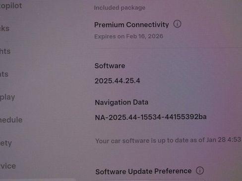 Used 2020 Tesla Model Y Long Range image 34