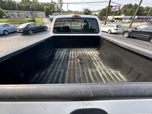 Used 2003 Ford F250 Lariat RWD image 16