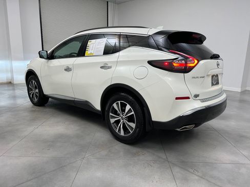 Used 2024 Nissan Murano SV AWD/4WD image 5