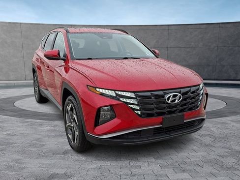 Certified 2023 Hyundai Tucson SEL w/ Convenience Package AWD/4WD image 2