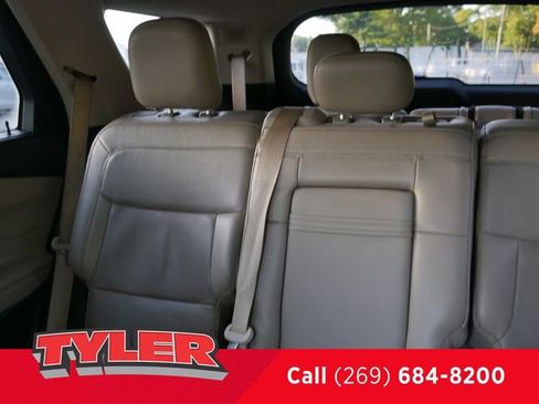 Used 2020 Ford Explorer Limited AWD/4WD image 39