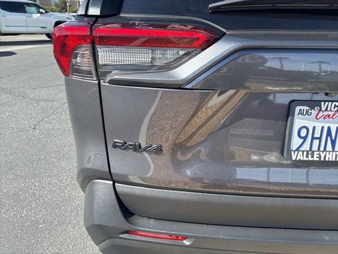 Certified 2023 Toyota RAV4 XLE w/ Convenience Package FWD image 7