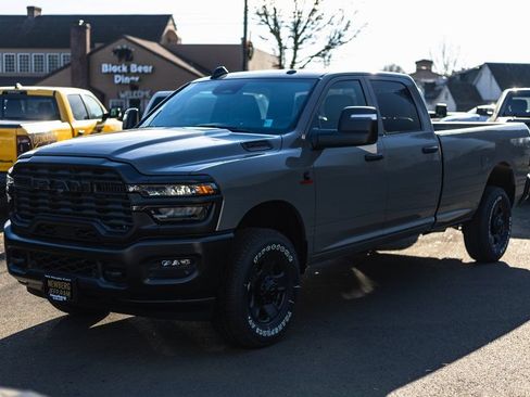 New 2026 RAM 2500 Tradesman AWD/4WD image 4