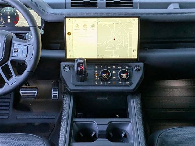 New 2026 Land Rover Defender 110 OCTA AWD/4WD image 11