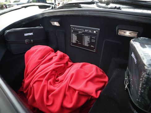 Certified 2021 Ferrari F8 Tributo image 24