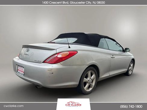Used 2004 Toyota Solara SE image 4
