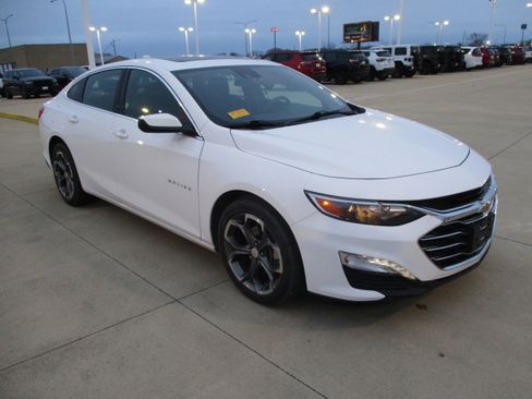 Used 2024 Chevrolet Malibu LT image 7