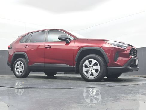 Used 2023 Toyota RAV4 LE FWD image 25