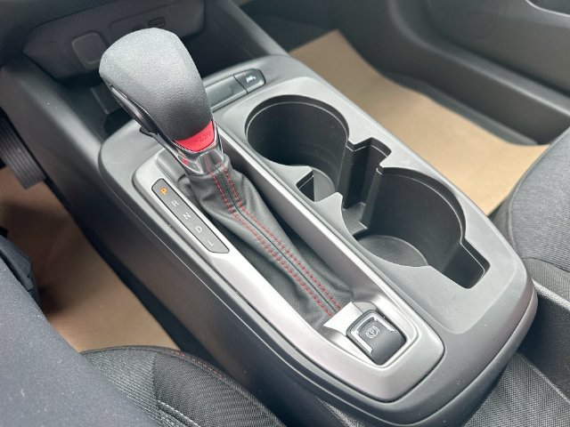 Used 2024 Chevrolet Trax RS FWD image 19