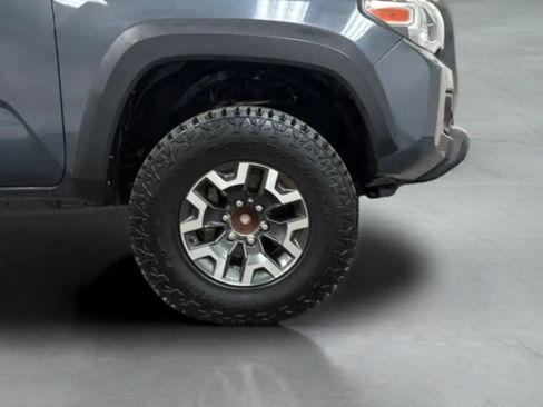 Used 2016 Toyota Tacoma TRD Off-Road w/ Towing Package RWD image 25