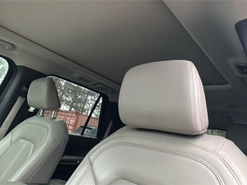 Certified 2021 Ford Expedition Limited image 31